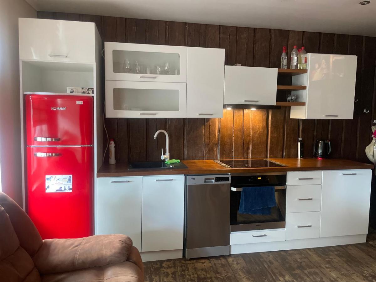 Terassiga Korter Pärnu Exterior foto